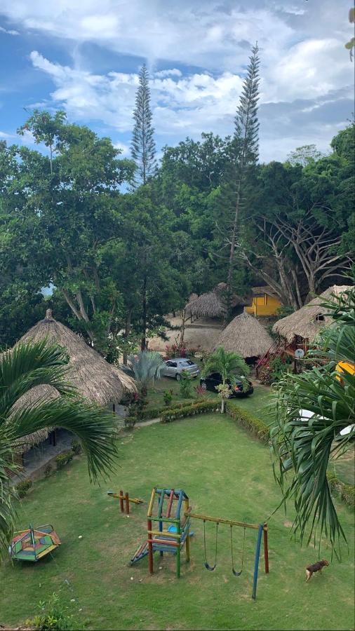 Ecohostal Palmares Del Rio Guachaca Buitenkant foto