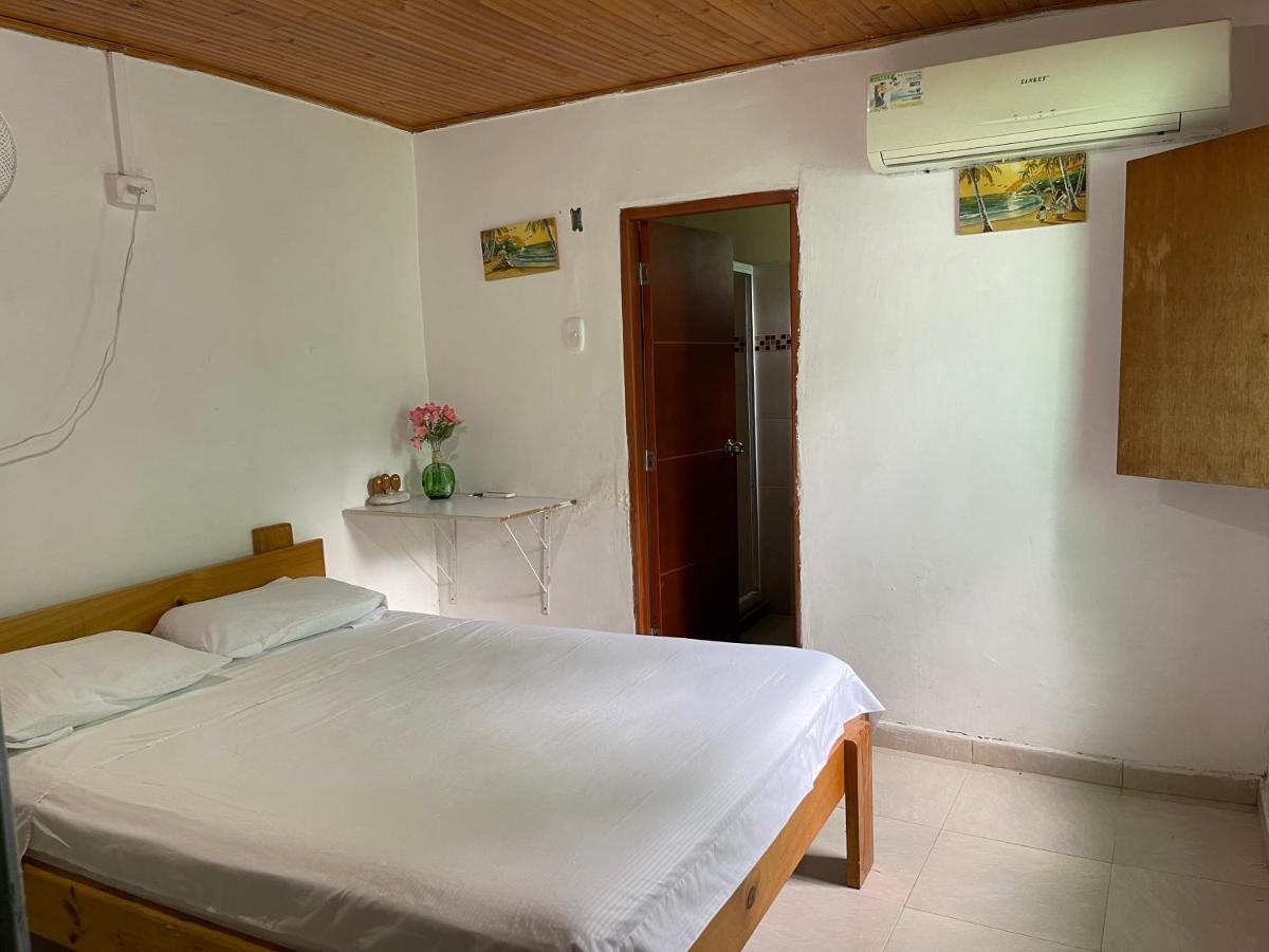 Ecohostal Palmares Del Rio Guachaca Buitenkant foto